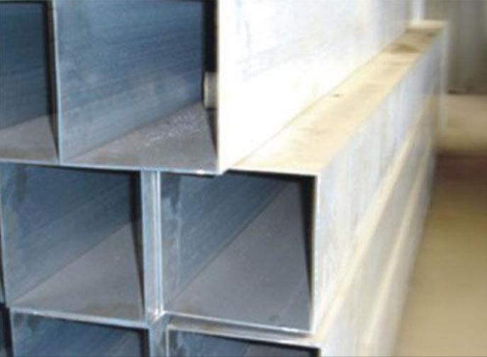 Q345E無縫方管.jpg Q345E無縫方管.jpg