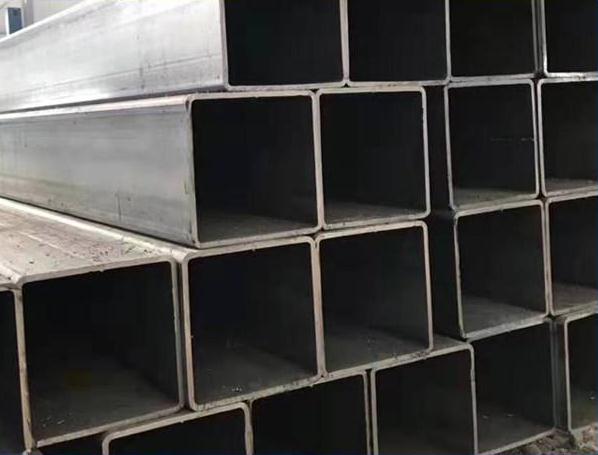 低合金無(wú)縫方管.jpg 低合金無(wú)縫方管.jpg